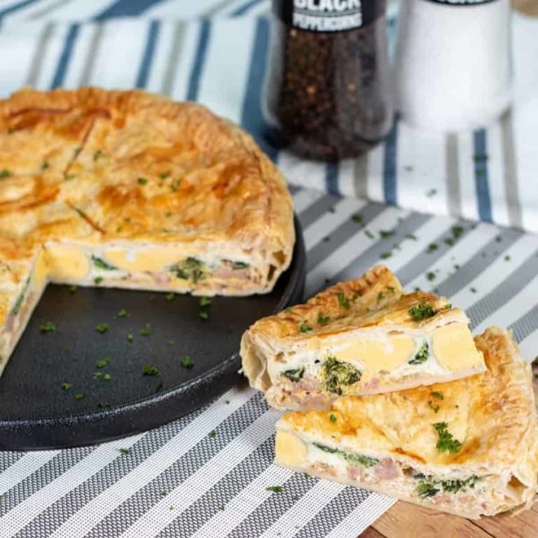 Egg And Bacon Pie For A Protein-Packed Breakfast