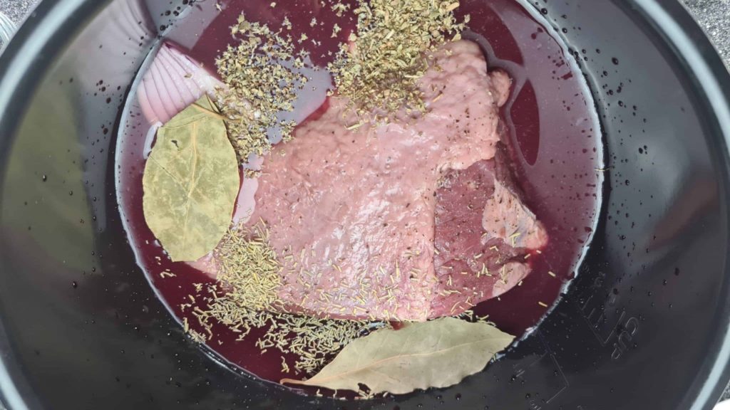 Slow Cooked Corned Beef In Red