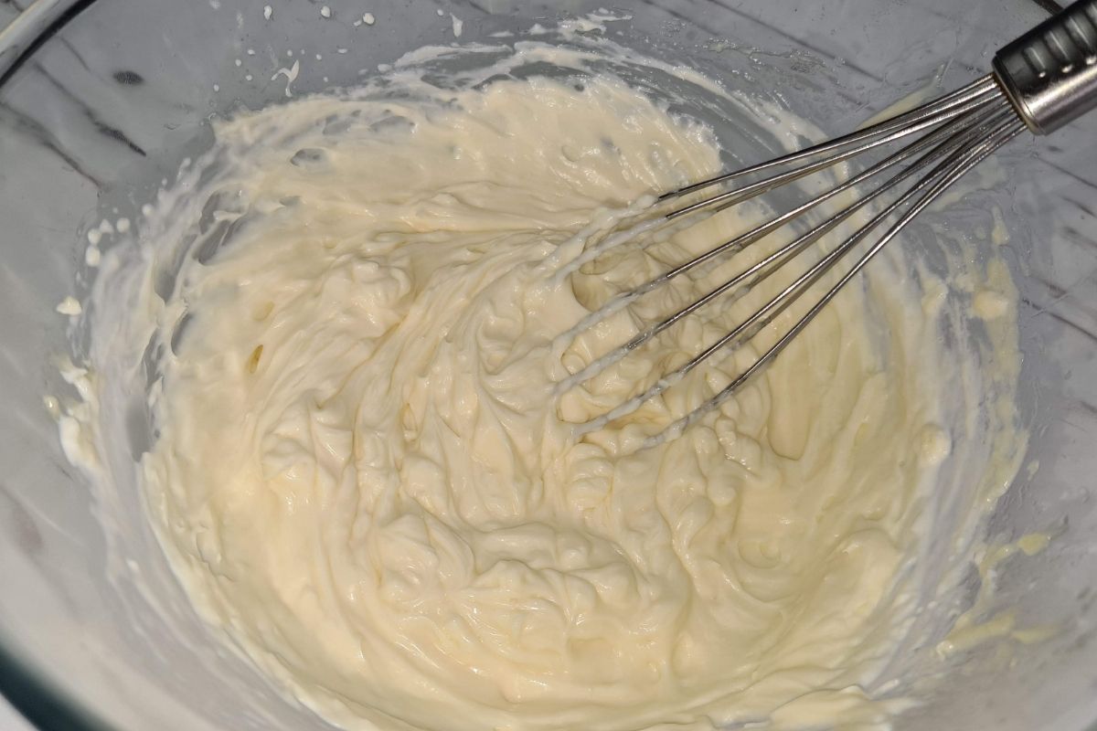 the-finished-homemade-mayonnaise