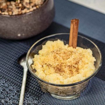 featured-image-for-easy-vanilla-rice-pudding-recipe