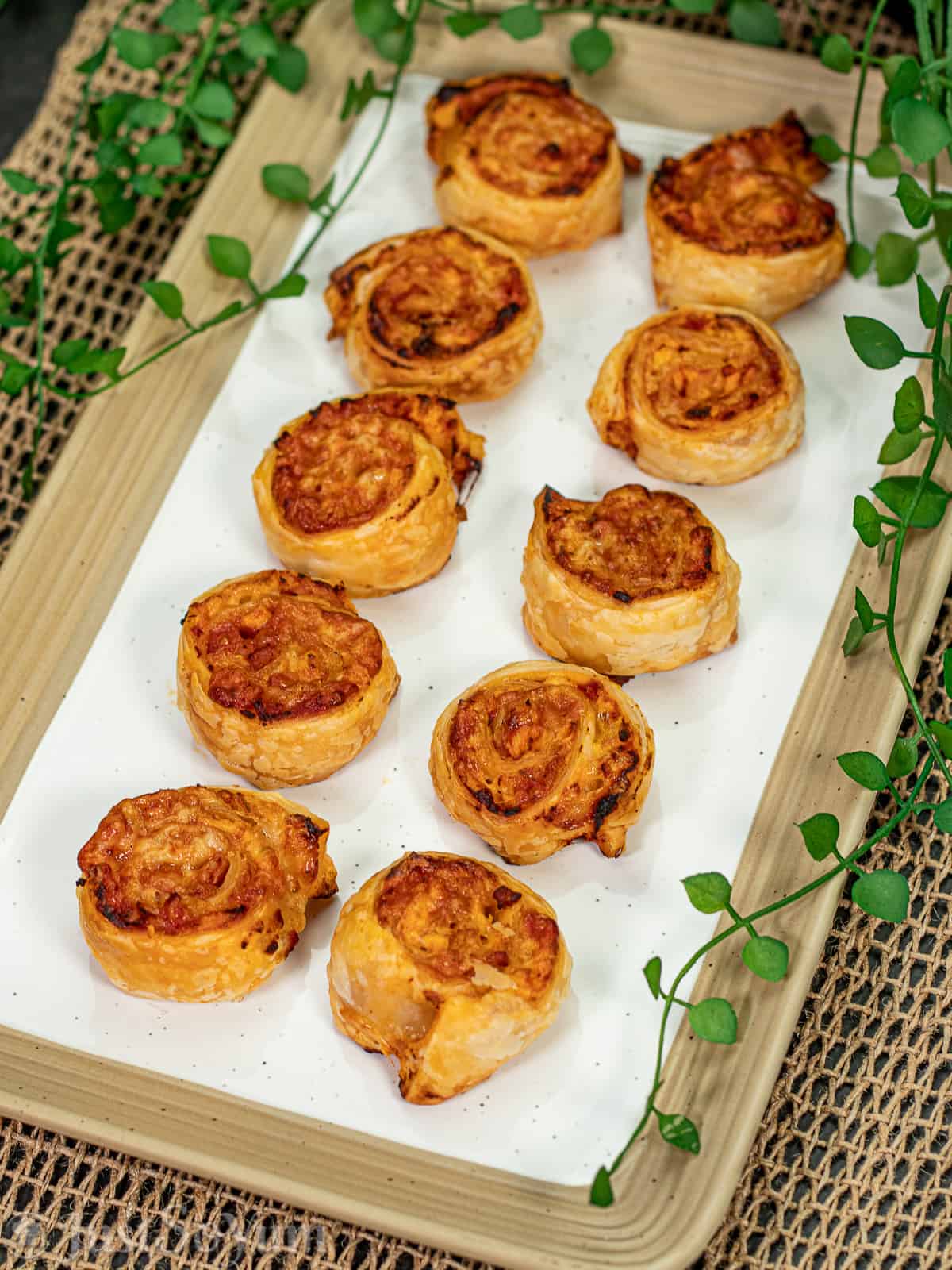 post-image-for-cheese-and-bacon-pinwheels-wrapped-in-puff-pastry