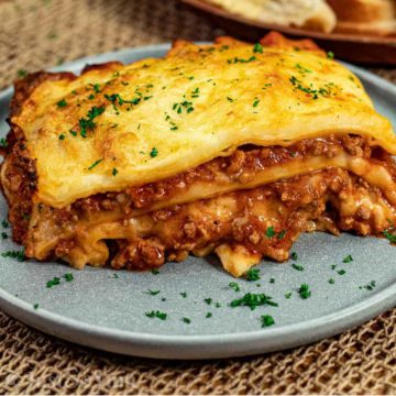 featured-image-for-weber-q-beef-&-pork-lasagna