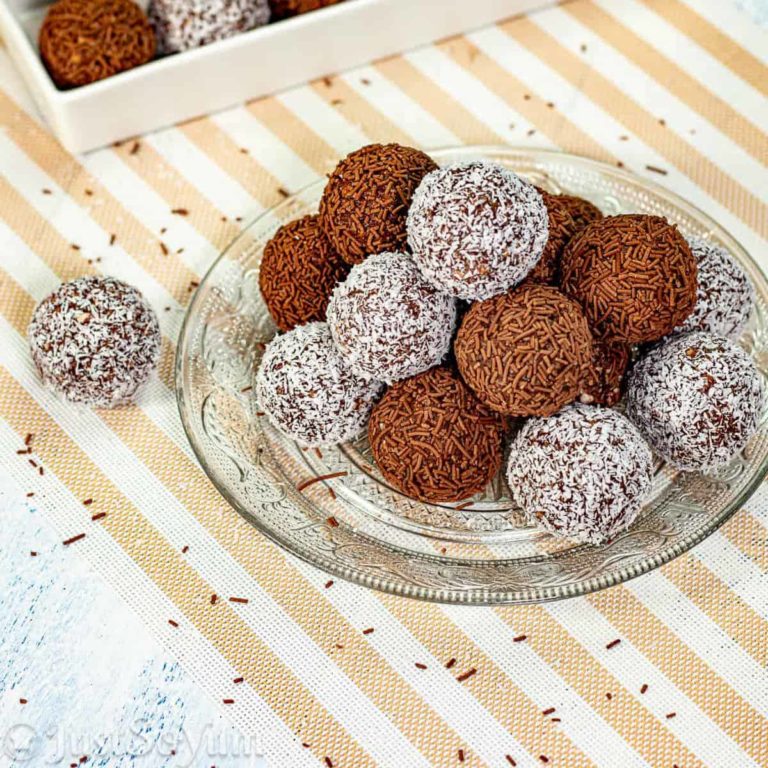 No-Bake Chocolate Coconut Rum Balls
