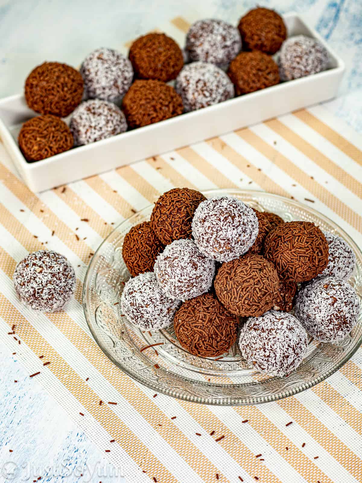 post-image-for-chocolate-coconut-rum-balls