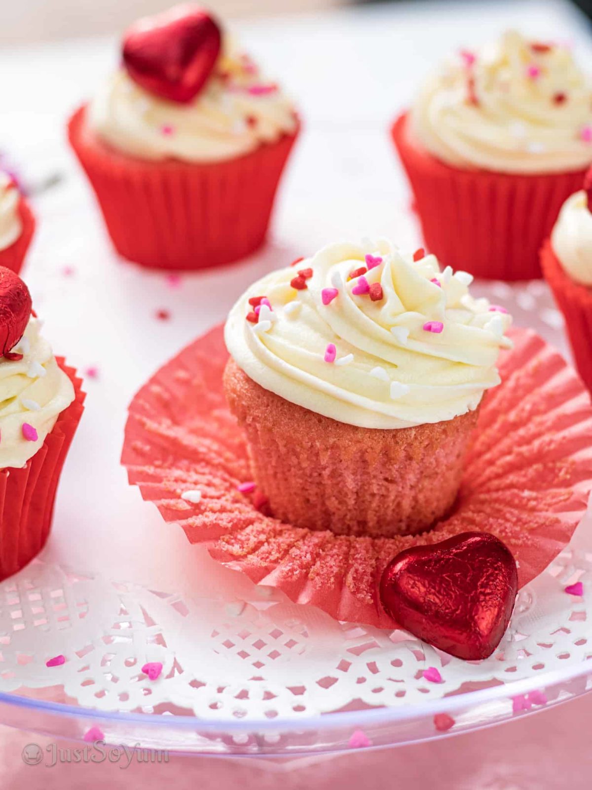 post-image-for-rose-wine-cupcakes