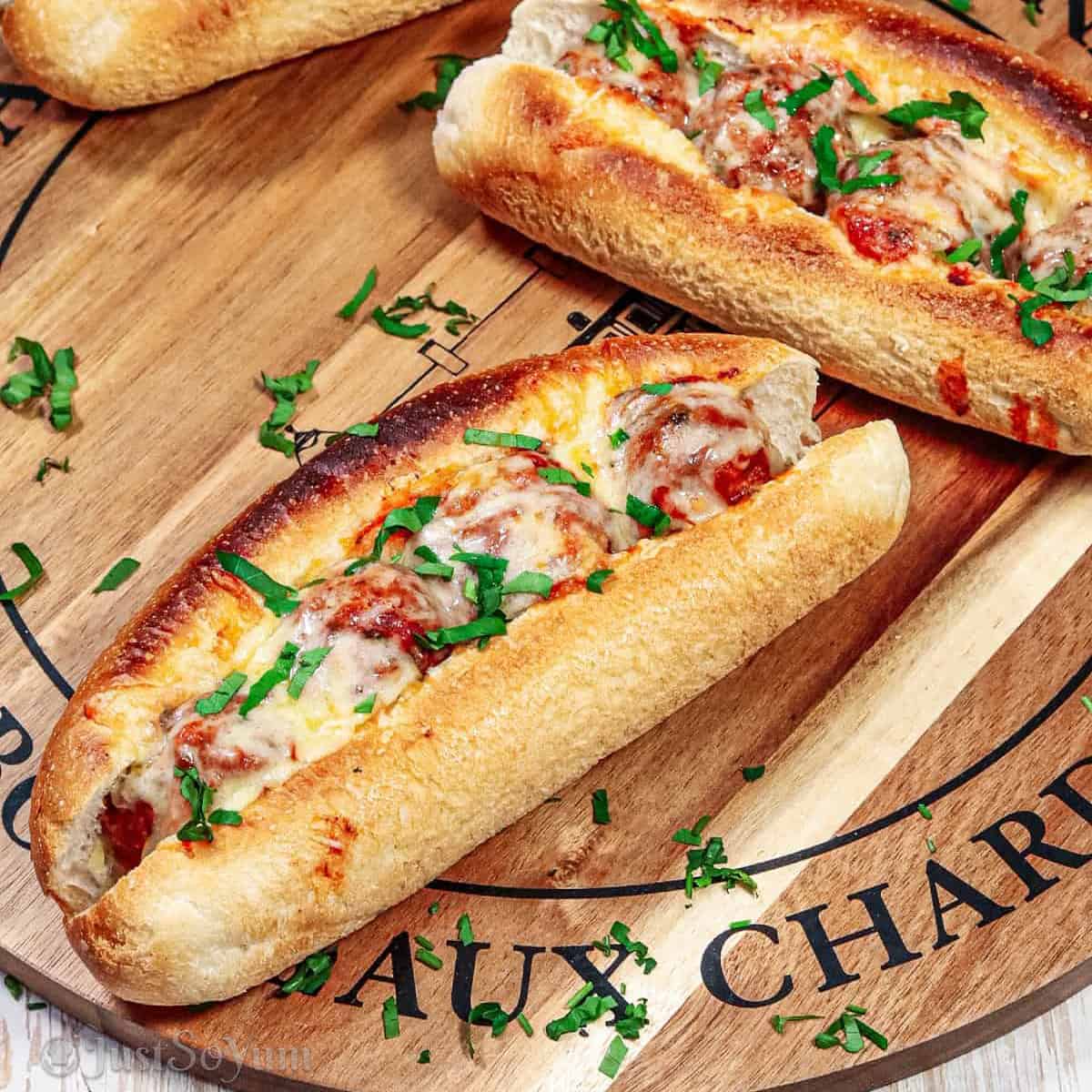 featured-image-for-grilled-cheesy-meatball-sub