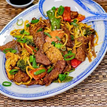 featured-image-for-chinese-style-beef-in-black-bean-sauce-with-noodles