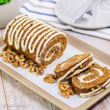featured-image-for-carrot-cake-roll-with-a-cream-cheese-frosting-filling