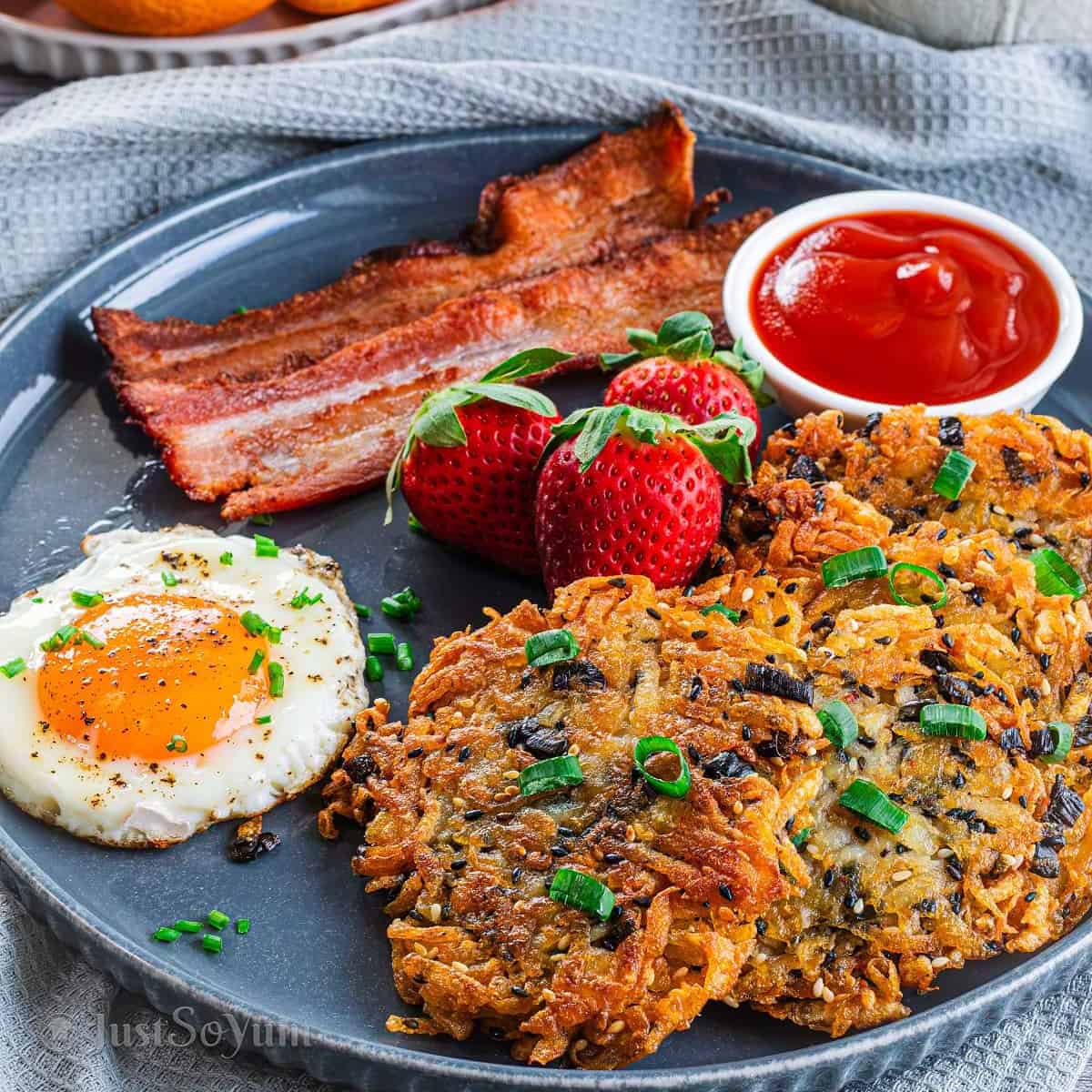 featured-image-for-crispy-sesame-and-ginger-hash-browns